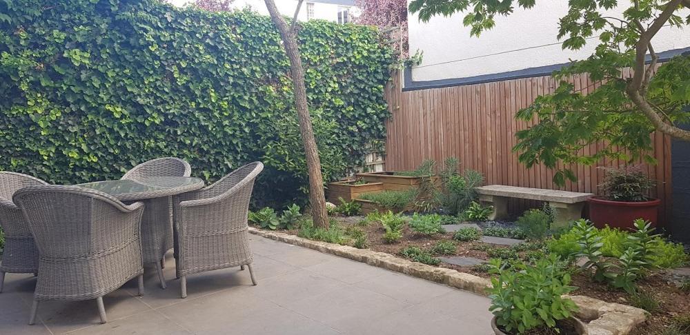 Le Palmier, Maison De Ville, 3 Chambres Et Jardin/Terrasse 布鲁瓦 外观 照片